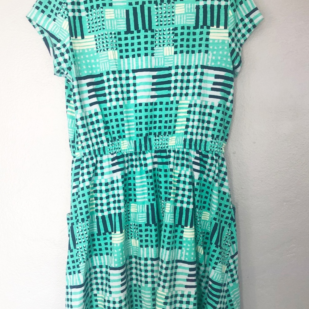 Girls dress - Picture 2 of 2